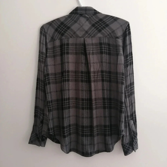 Rails Hunter Plaid Rayon Flannel Button Up in Charcoal Jet Grey Black XS - Picture 5 of 16